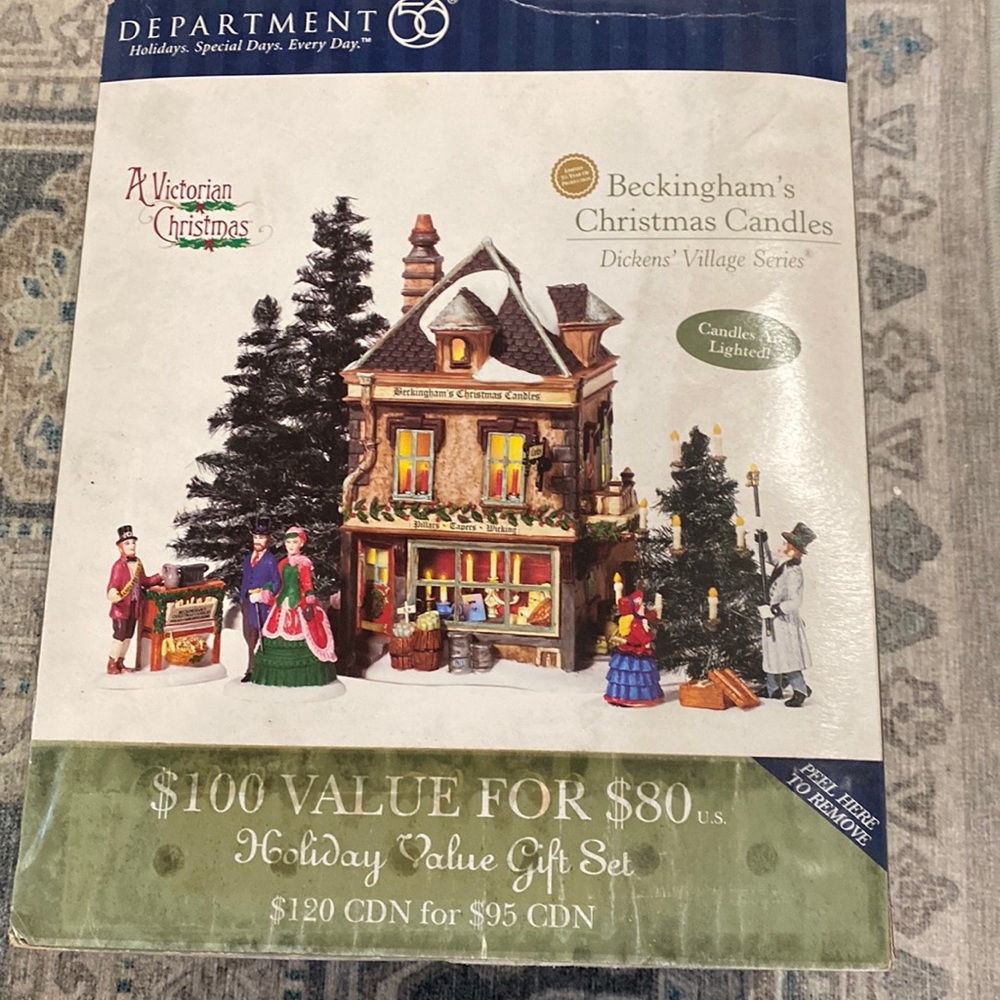 Department 56 Beckingham’s Christmas Candles